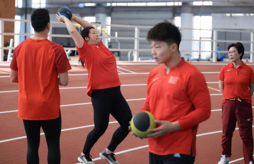 九游娱乐多样玩法，精彩瞬间等你来