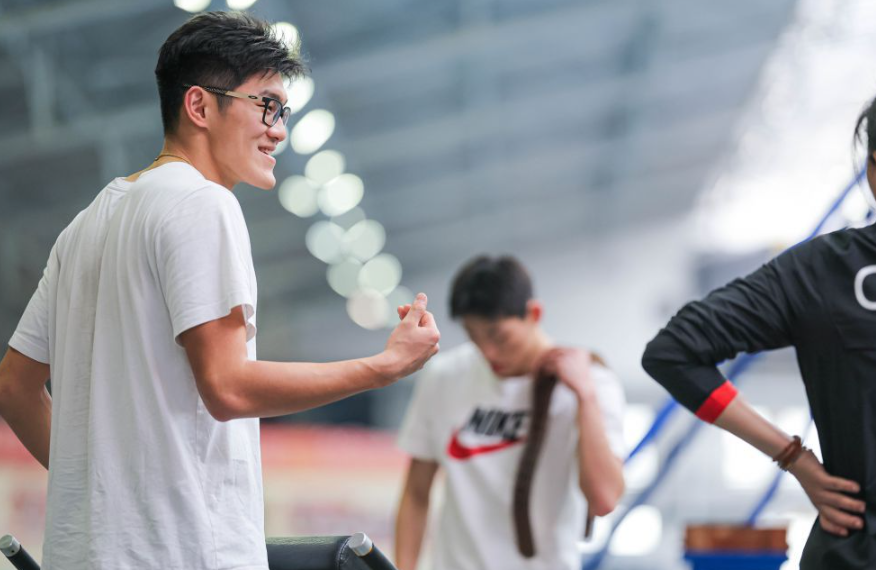 精彩纷呈的九游会真人娱乐之旅